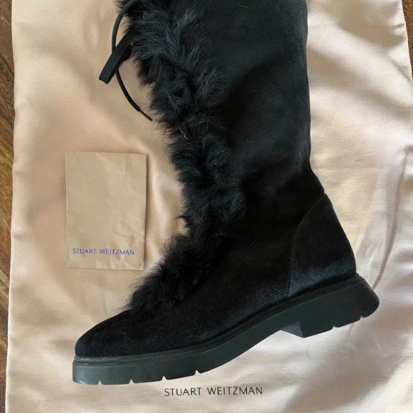 Stuart Weitzman - Picture 2 of 4